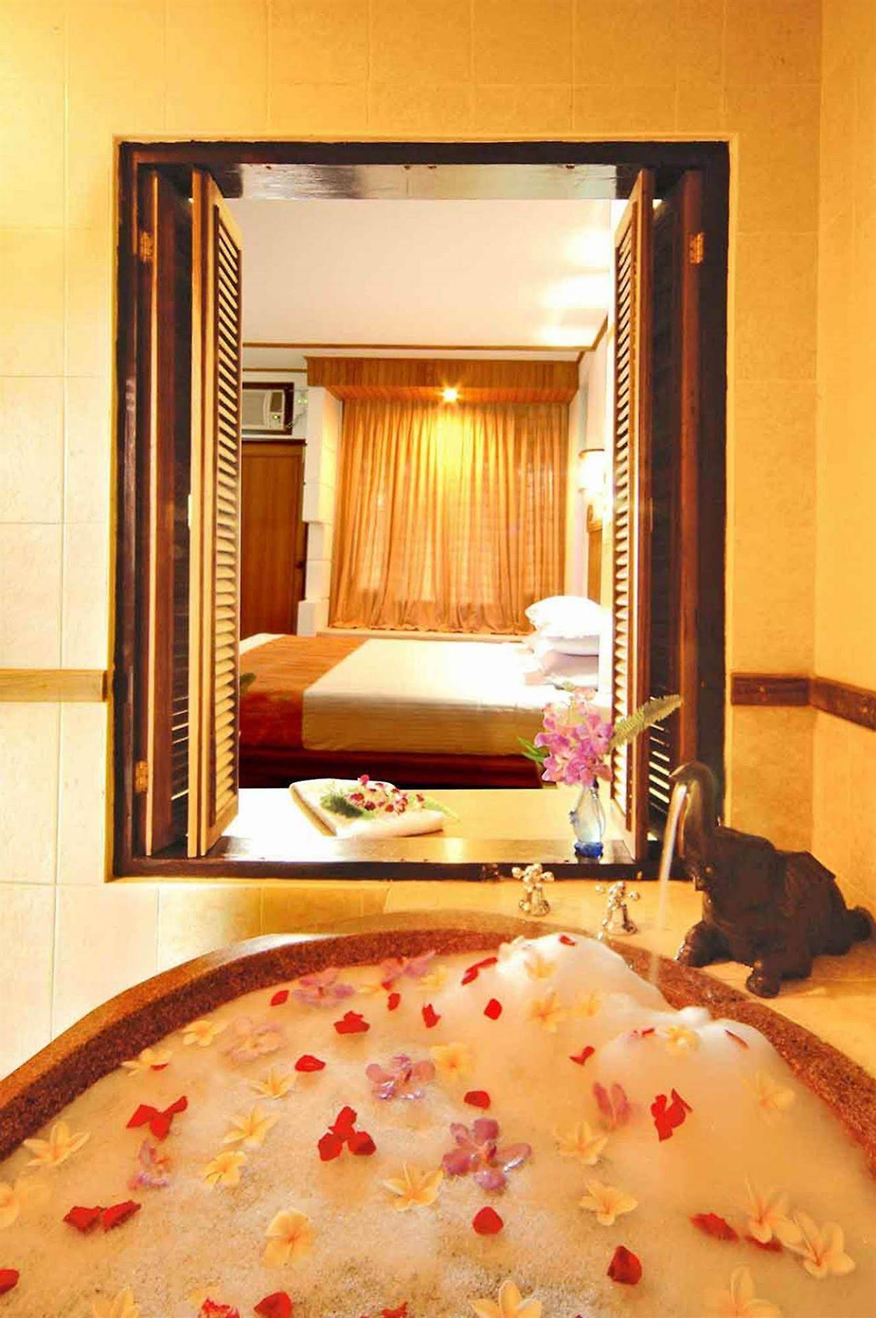 Hotel Amazing Nyaung Shwe Ngoại thất bức ảnh