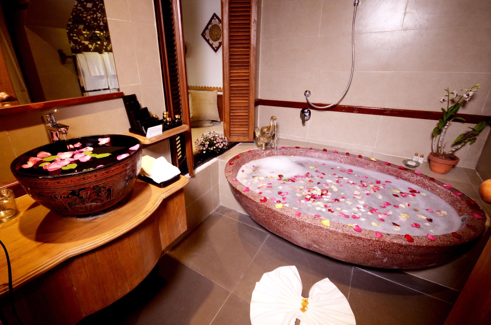 Hotel Amazing Nyaung Shwe Ngoại thất bức ảnh