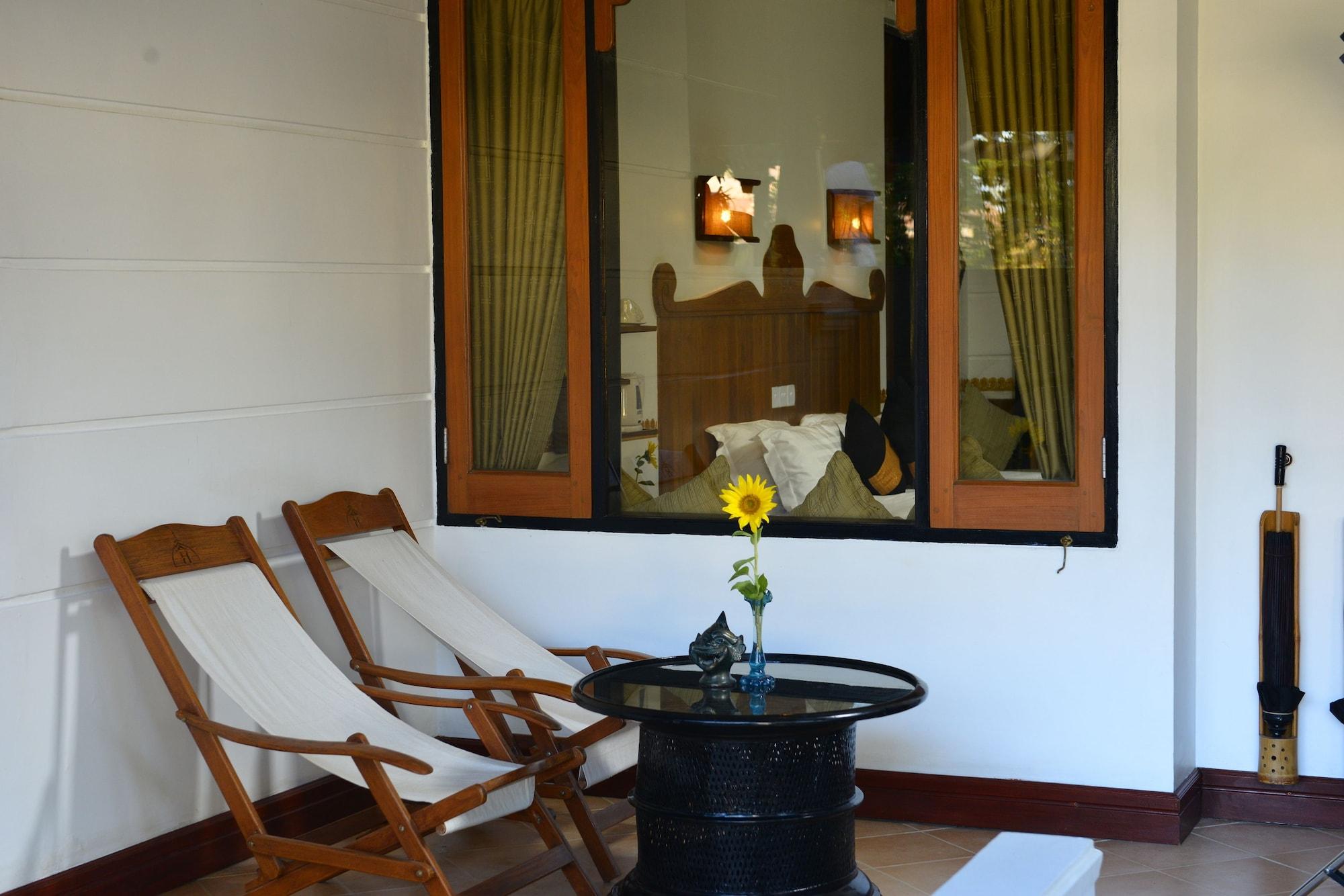 Hotel Amazing Nyaung Shwe Ngoại thất bức ảnh