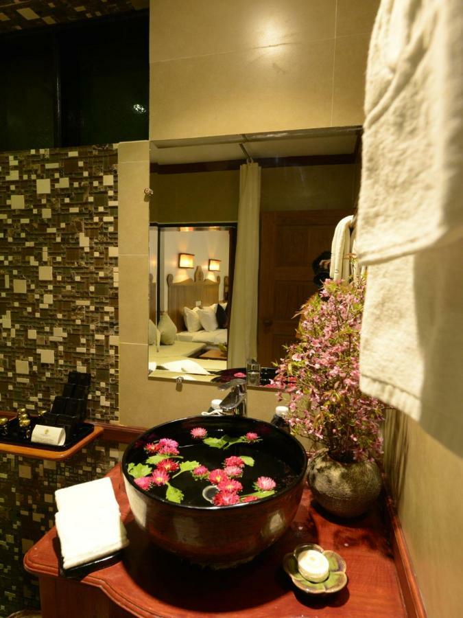 Hotel Amazing Nyaung Shwe Ngoại thất bức ảnh