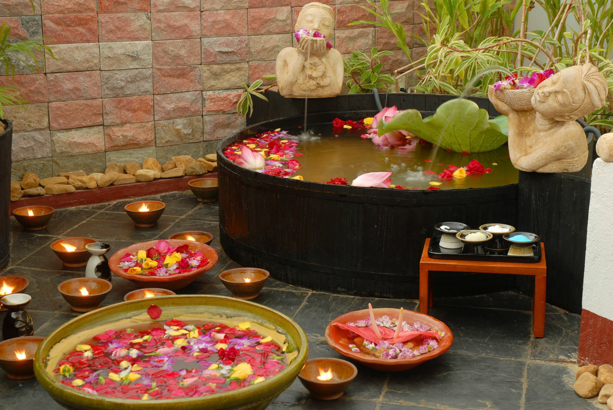 Hotel Amazing Nyaung Shwe Ngoại thất bức ảnh